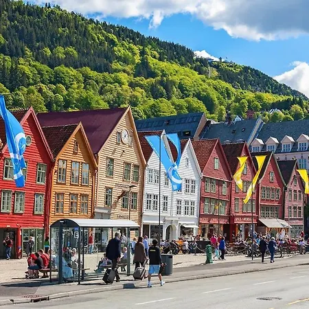 Apartamento 500m To Bryggen - 5m To Bus I 2 Floors & Bathrooms Bergen